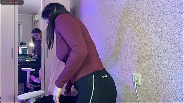 Snapshot of Katrin__kiss chatting on February 2025 10:00:02 PM Katrin kiss online show from February 2025 10:00:02 PM