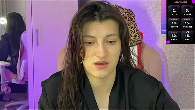 Snapshot of Katrin__kiss chatting on February 2025 08:20:02 PM Katrin kiss online show from February 2025 08:20:02 PM