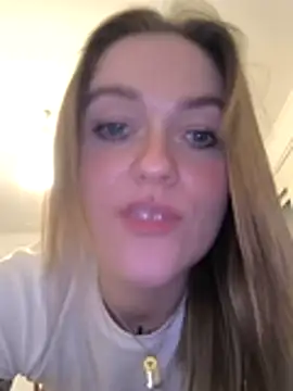 Goldloeckchen159 online show from February 2026 08:49:01 PM