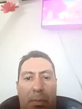 Snapshot of walwan85 chatting on October 2025 08:21:02 PM walwan85 online show from October 2025 08:21:02 PM