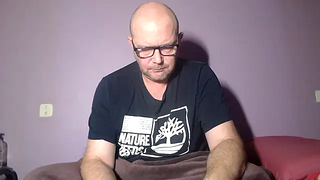 hairy orbite online show from December 2025 03:09:02 PM