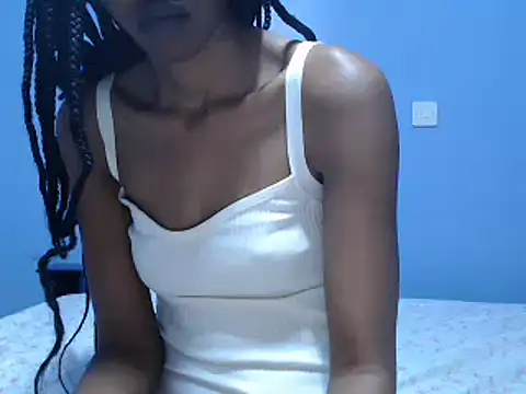 Gweneve online show from February 2025 09:22:01 AM