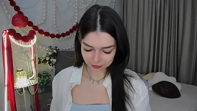 ContinentOfTranquility online show from April 2026 03:04:02 AM