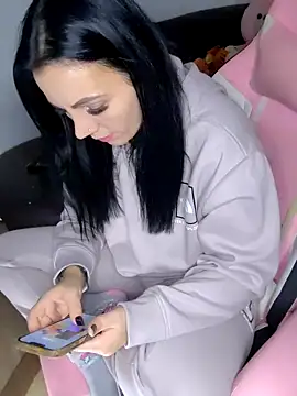 ReiyaRey online show from October 2025 12:11:02 AM