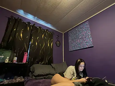 skinwalkingzombie online show from February 2025 06:13:02 PM