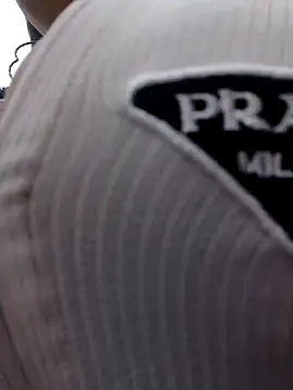 Afroditecash online show from November 2025 06:32:01 PM