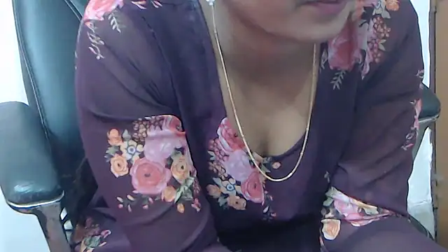 wildbabes online show from January 2025 06:25:01 PM