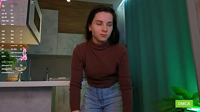 Snapshot of DonnaBurkee chatting on February 2026 04:11:01 AM DonnaBurkee online show from February 2026 04:11:01 AM