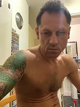 Yourhotboy 42 online show from February 2025 09:18:01 PM