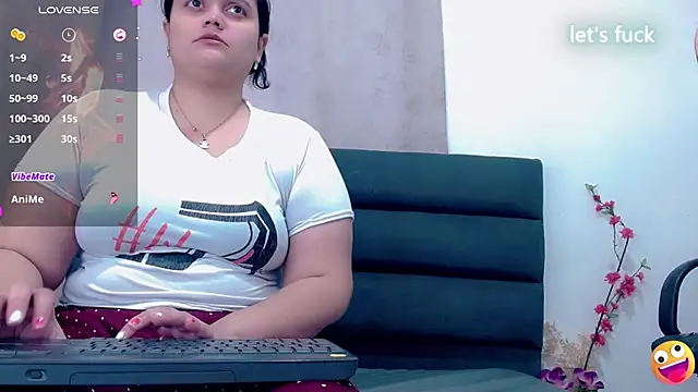 brunnette hot online show from February 2026 11:11:01 AM