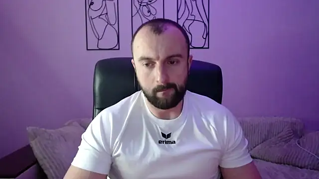 brindlefly6969 online show from January 2026 11:27:02 AM