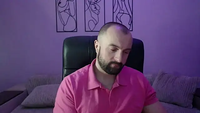 brindlefly6969 online show from February 2026 11:30:01 AM