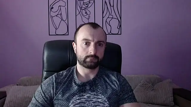 brindlefly6969 online show from March 2026 11:26:02 AM