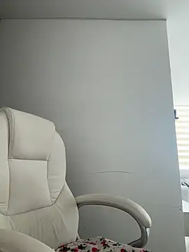 pamell col online show from November 2025 12:05:02 PM