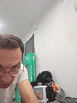 Iliketocooksquirt25 online show from May 2026 07:49:01 AM