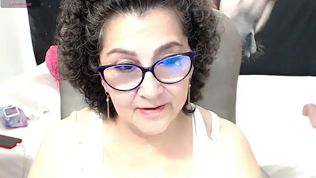 cataleya mom online show from February 2025 06:14:02 AM