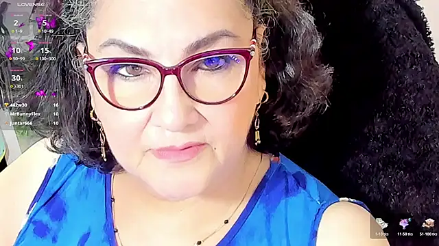 cataleya mom online show from November 2025 02:04:02 AM