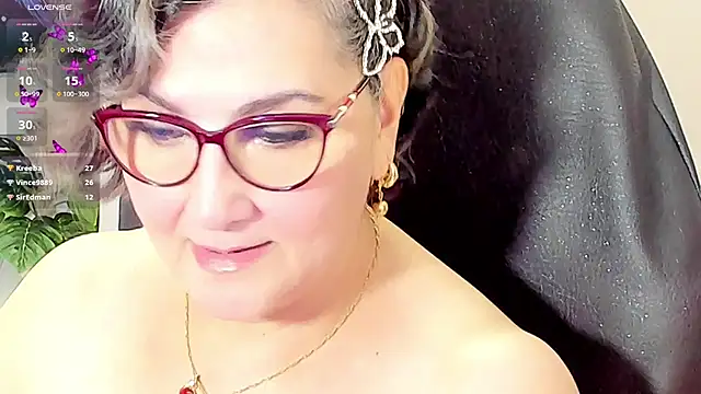 Snapshot of cataleya_mom chatting on February 2026 11:17:01 PM cataleya mom online show from February 2026 11:17:01 PM