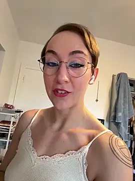 ketarisenup online show from February 2025 10:54:01 PM