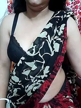 Priya Boudi online show from November 2025 05:49:01 PM