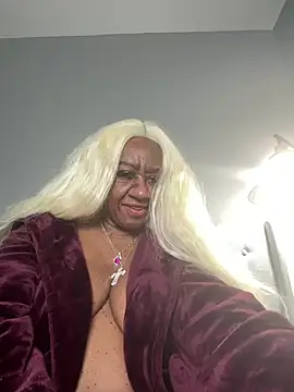 BreanaDivine online show from February 2025 01:53:01 AM