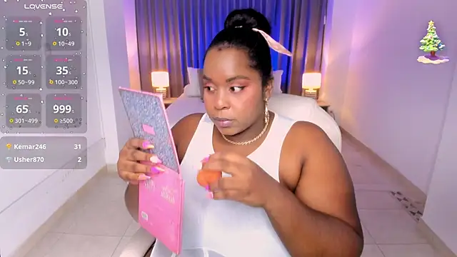 Snapshot of Rebeka_spencer chatting on January 2025 06:22:02 AM Rebeka spencer online show from January 2025 06:22:02 AM