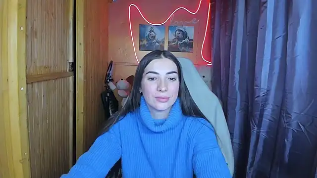 Snapshot of Fiery_Brunette_ chatting on February 2025 04:50:02 PM Fiery Brunette  online show from February 2025 04:50:02 PM