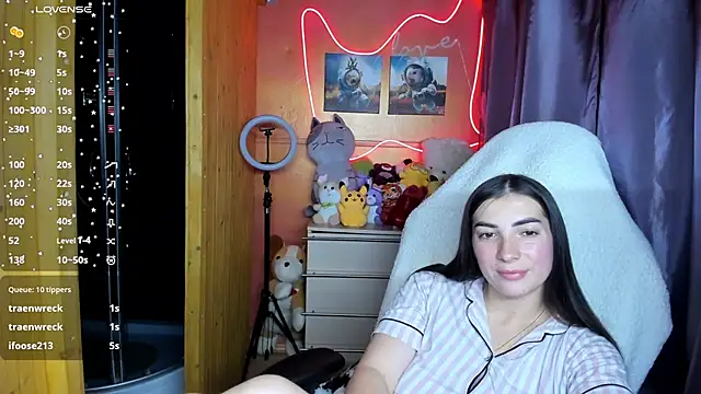 Snapshot of Fiery_Brunette_ chatting on September 2025 04:31:02 PM Fiery Brunette  online show from September 2025 04:31:02 PM