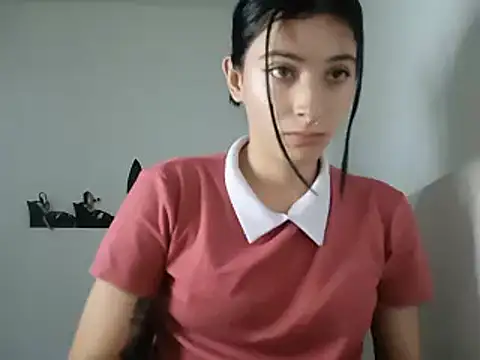 Mia foster1 online show from February 2025 09:25:02 PM