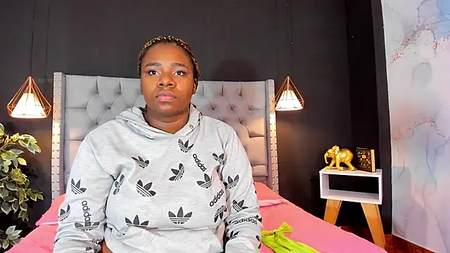 Tammy  vega  online show from February 2025 03:50:02 AM