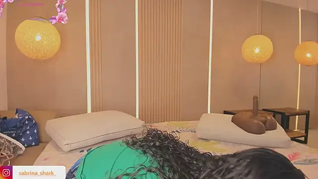 sabrina shark  online show from September 2025 02:01:02 AM