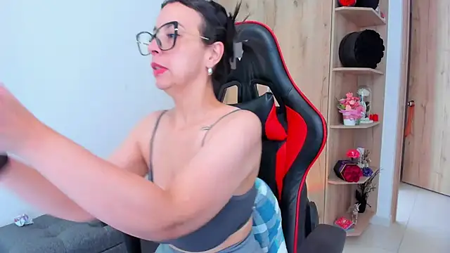  amanda seyfried19 online show from March 2026 05:45:01 PM