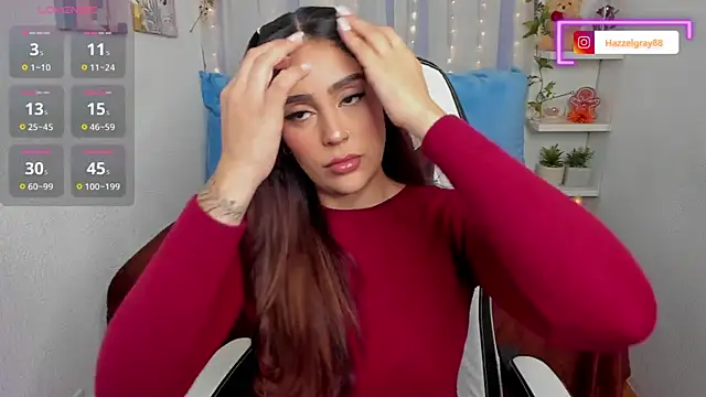 Snapshot of HazzelGray chatting on September 2025 02:40:02 PM HazzelGray online show from September 2025 02:40:02 PM