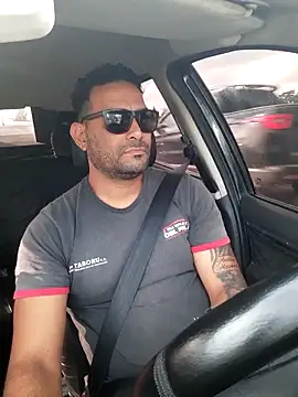 hecwil8 online show from November 2025 11:22:01 AM