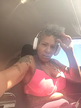 CeceilaMoon online show from March 2026 06:46:01 PM