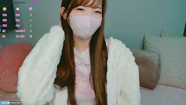 AKANE-- online show from December 2025 01:42:01 PM