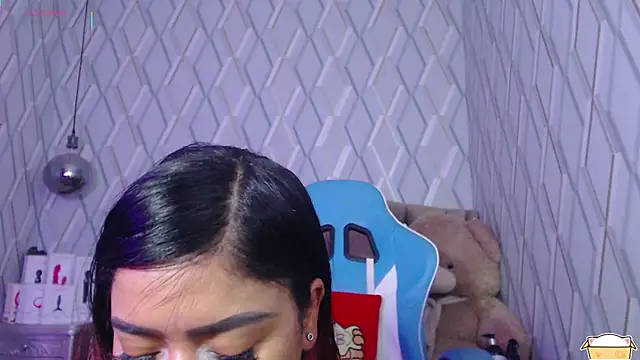 NicolleTaylor online show from February 2025 10:48:02 AM