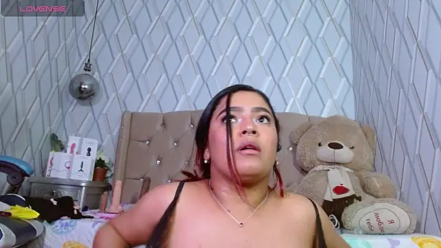 NicolleTaylor online show from February 2025 07:26:02 AM