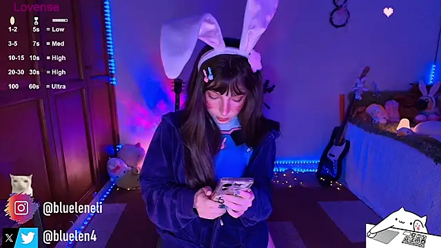 bluelen online show from April 2026 10:13:01 AM