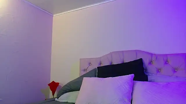megan lover online show from July 2026 01:12:01 AM