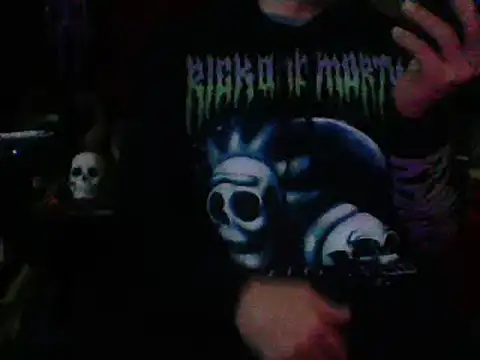 mrdemoncrowly online show from November 2025 04:33:02 AM