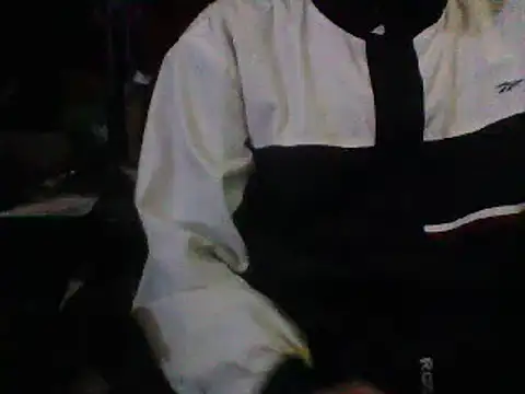 mrdemoncrowly online show from March 2026 04:17:02 AM