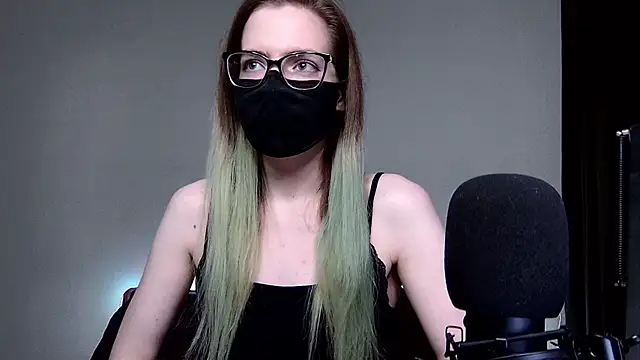 Snapshot of amber_candyfloss chatting on December 2024 02:04:02 AM amber candyfloss online show from December 2024 02:04:02 AM