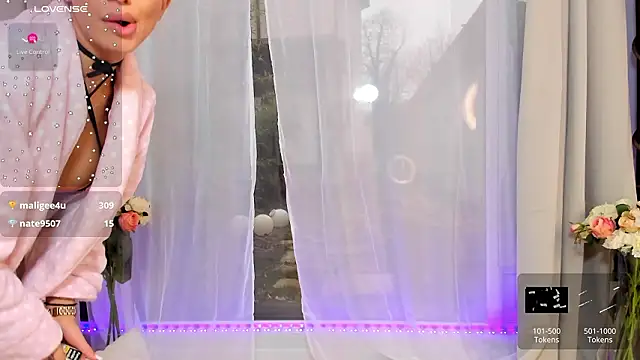 Snapshot of Selena_Reeves chatting on February 2026 08:13:01 AM Selena Reeves online show from February 2026 08:13:01 AM