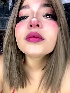 CharlotteMillers online show from December 2025 04:44:02 AM