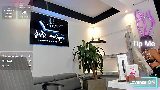 AnaRuiz online show from September 2025 11:50:02 PM