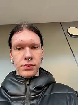 carthylovvve online show from January 2025 01:41:01 PM