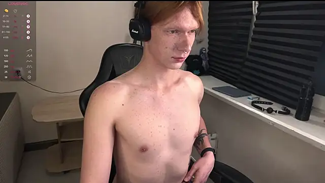 carthylovvve online show from November 2025 04:10:02 PM