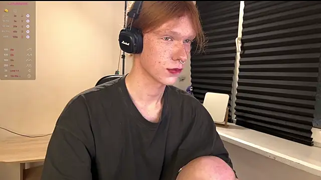 carthylovvve online show from December 2025 02:32:02 PM