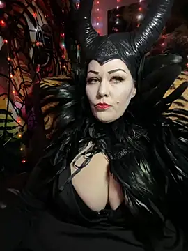 fatfabulous1981 online show from November 2025 01:29:01 AM